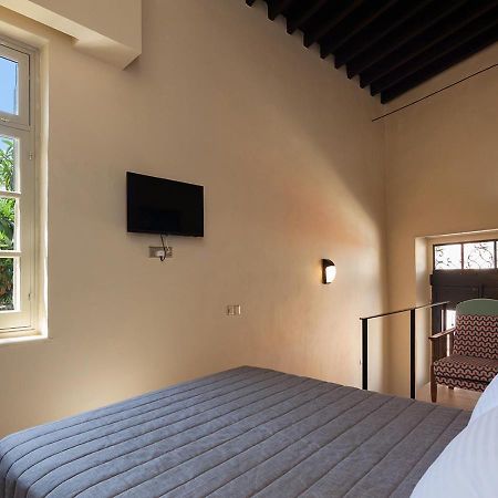 Casa Mespilea Hotel Paphos ภายนอก รูปภาพ