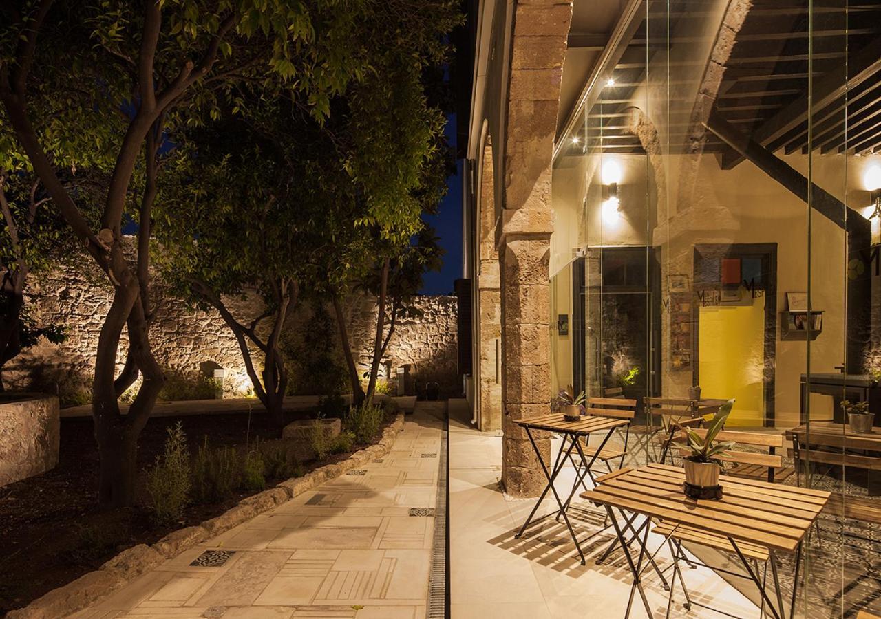 Casa Mespilea Hotel Paphos ภายนอก รูปภาพ
